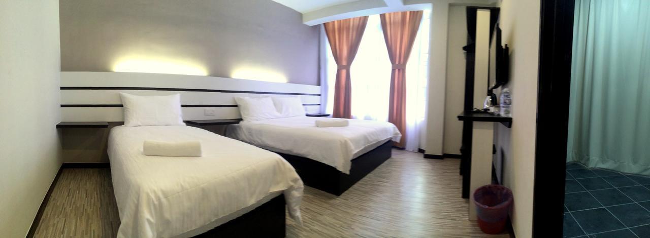 Hotel Zamburger Kuala Selangor Exterior foto